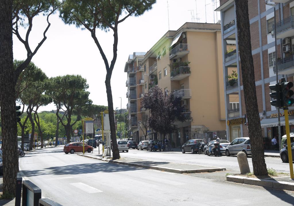 Dal Pontefice Acomodação com café da manhã Roma Exterior foto